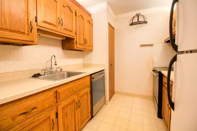 2470 W Good Hope Rd #165, Glendale, WI 53209 - Photo 5