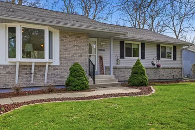 N8973 E Miramar Dr, East Troy, WI 53120 - Photo 5