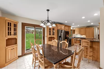 W153N9830  Neptune Dr, Germantown, WI 53022 - Photo 3