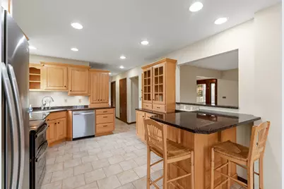W153N9830  Neptune Dr, Germantown, WI 53022 - Photo 33