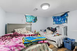 2402 S 20th St, Milwaukee, WI 53215 - Photo 23