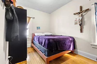 2402 S 20th St, Milwaukee, WI 53215 - Photo 13