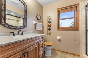 1905 Cliff Alex Ct, Waukesha, WI 53189 - Photo 21