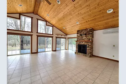 W6407  20th St, Necedah, WI 54646 - Photo 7