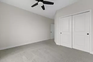 8971 Creekside Cir, Pleasant Prairie, WI 53158 - Photo 23