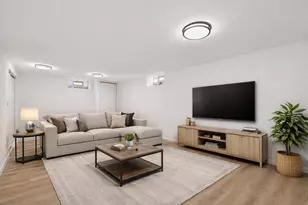 6726 W Silver Spring Dr, Milwaukee, WI 53218 - Photo 29