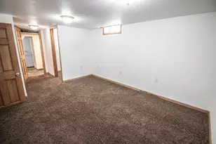 1489 Birch Dr, Waukesha, WI 53188 - Photo 35