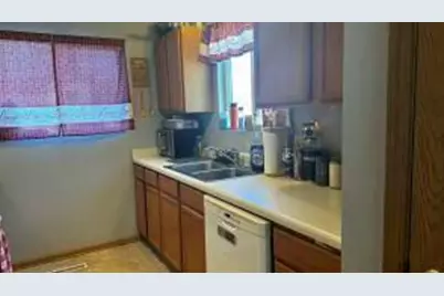 605  Gatewood Dr #607, Twin Lakes, WI 53181 - Photo 3