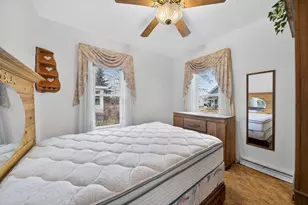 620 N 5th St, Manitowoc, WI 54220 - Photo 9