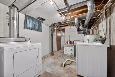 620  N 5th St, Manitowoc, WI 54220 - Photo 15