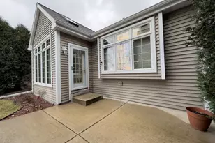 2436 Caribou Ln, Grafton, WI 53024 - Photo 19