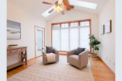 2436  Caribou Ln, Grafton, WI 53024 - Photo 5