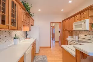 2436 Caribou Ln, Grafton, WI 53024 - Photo 7