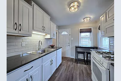 3528 N 92nd St, Milwaukee, WI 53222 - Photo 3