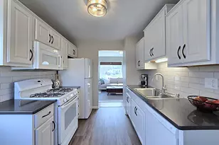 3528 N 92nd St, Milwaukee, WI 53222 - Photo 5