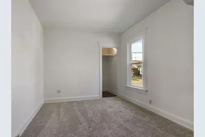 6901  13th Ave, Kenosha, WI 53143 - Photo 7