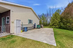 N9415 Sexton Rd, Russell, WI 53020 - Photo 41