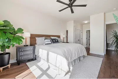 3930 S Lake Dr #408, Saint Francis, WI 53235 - Photo 7