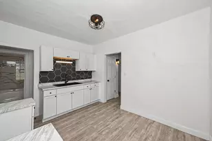 2702 N 38th St, Milwaukee, WI 53210 - Photo 13