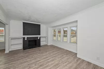 2702 N 38th St, Milwaukee, WI 53210 - Photo 5