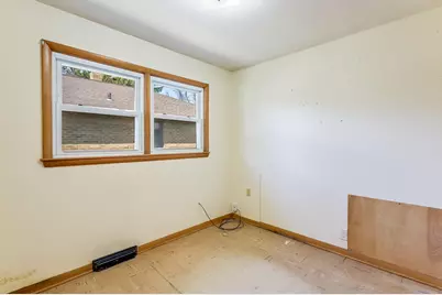 1522  Menasha Ave, Manitowoc, WI 54220 - Photo 13