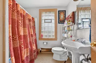 2330 N Palmer St, Milwaukee, WI 53212 - Photo 23