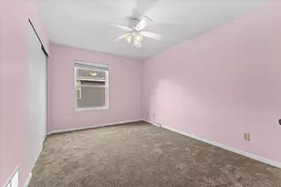 1572 Falcon Dr, Hartford, WI 53027 - Photo 9