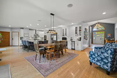 5740  Woodland Hills Dr, Racine, WI 53406 - Photo 17