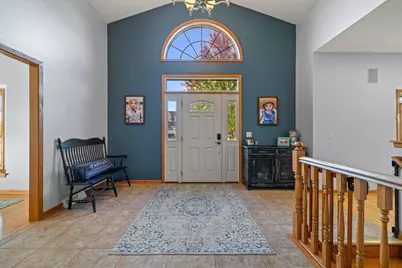 5740  Woodland Hills Dr, Racine, WI 53406 - Photo 103