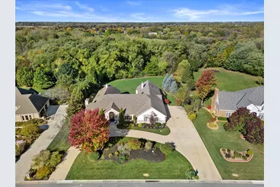 5740  Woodland Hills Dr, Racine, WI 53406 - Photo 95