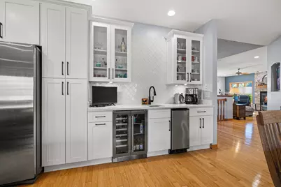 5740  Woodland Hills Dr, Racine, WI 53406 - Photo 15