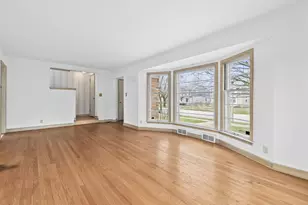 4332 N Sheffield Ave, Shorewood, WI 53211 - Photo 5