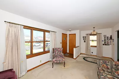 8233 W Lancaster Ave, Milwaukee, WI 53218 - Photo 3