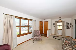 8233 W Lancaster Ave, Milwaukee, WI 53218 - Photo 3