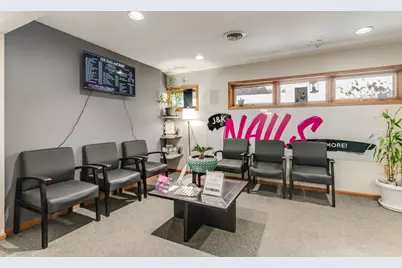 601  McHugh Rd #B, Holmen, WI 54636 - Photo 5