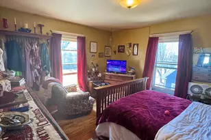 327 W Florence St, Cambria, WI 53923 - Photo 7