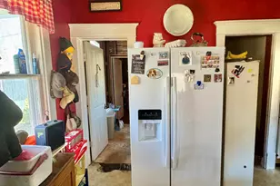 327 W Florence St, Cambria, WI 53923 - Photo 5