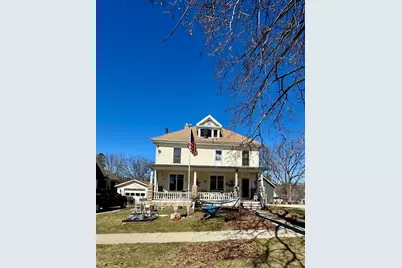 327 W Florence St, Cambria, WI 53923 - Photo 15