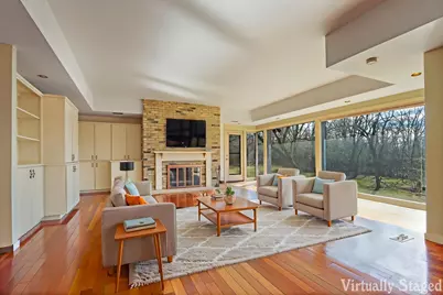 6147  Taylor Ave, Racine, WI 53403 - Photo 9