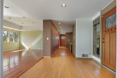 6147  Taylor Ave, Racine, WI 53403 - Photo 25