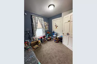 111  Fulton Ave, Oshkosh, WI 54901 - Photo 5