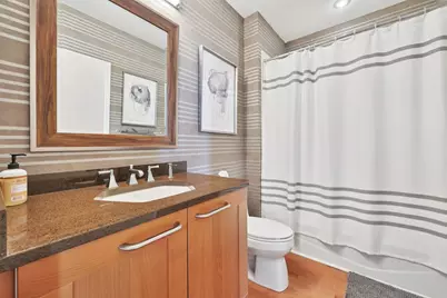 1522 N Prospect Ave #901, Milwaukee, WI 53202 - Photo 17