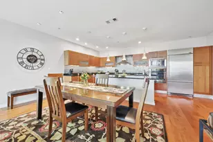 1522 N Prospect Ave, Milwaukee, WI 53202 - Photo 9