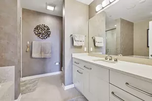 1522 N Prospect Ave, Milwaukee, WI 53202 - Photo 25