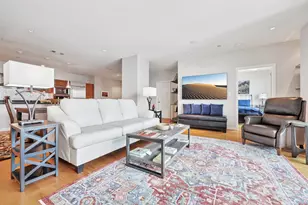 1522 N Prospect Ave, Milwaukee, WI 53202 - Photo 5