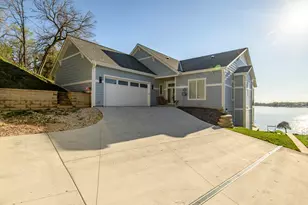 W1176 S Shore Dr, Palmyra, WI 53156 - Photo 75