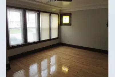 1425 W Burleigh St #1427, Milwaukee, WI 53206 - Photo 11