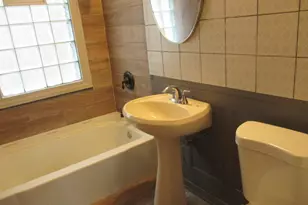 1425 W Burleigh St, Milwaukee, WI 53206 - Photo 21