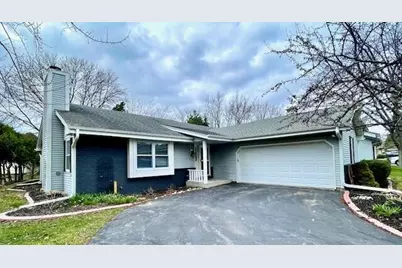 W168N10725  Juniper Dr, Germantown, WI 53022 - Photo 1