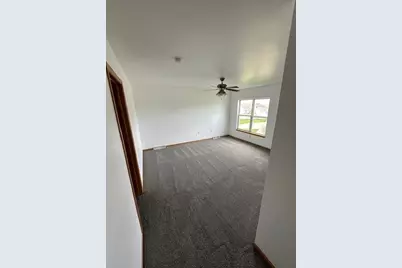 1441 E Buckwood Ct #1443, Oak Creek, WI 53154 - Photo 17